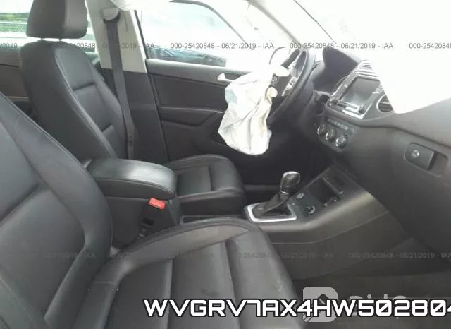 WVGRV7AX4HW502804 фото 6