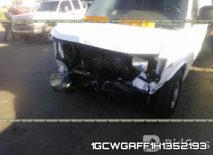 1GCWGAFF1H1352193 фото 7