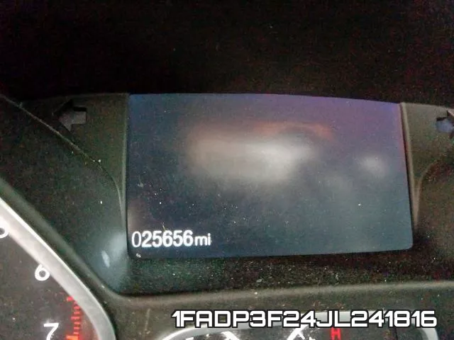 1FADP3F24JL241816 фото 9