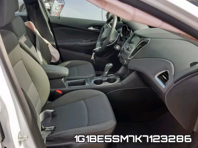 1G1BE5SM7K7123286 фото 6