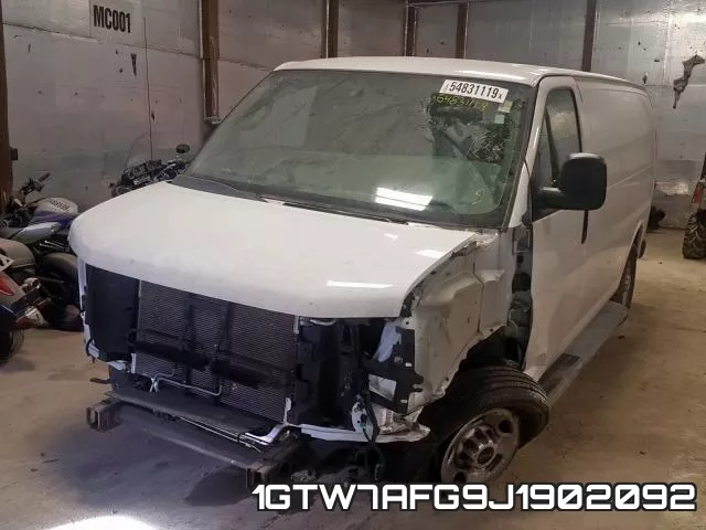 1GTW7AFG9J1902092 фото 3