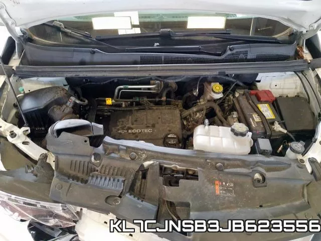 KL7CJNSB3JB623556 фото 8