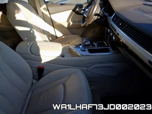 WA1LHAF73JD002023 фото 6