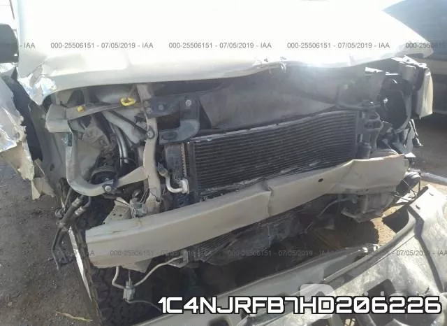 1C4NJRFB7HD206226 фото 7