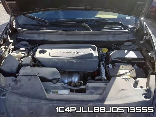 1C4PJLLB8JD573555 фото 8