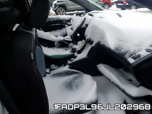1FADP3L96JL202968 фото 6
