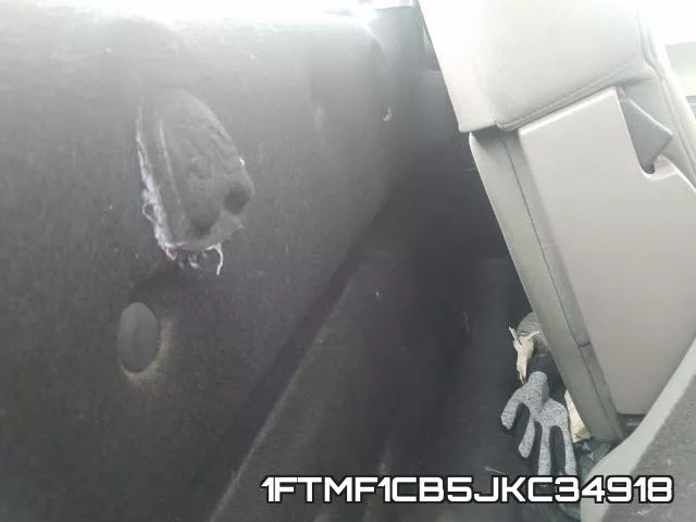 1FTMF1CB5JKC34918 фото 7