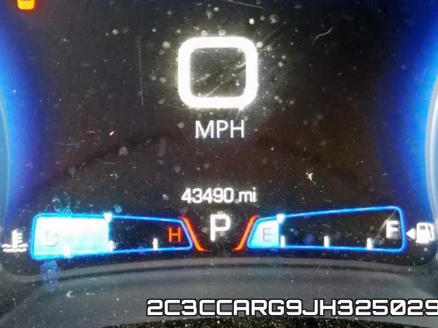 2C3CCARG9JH325029 фото 9