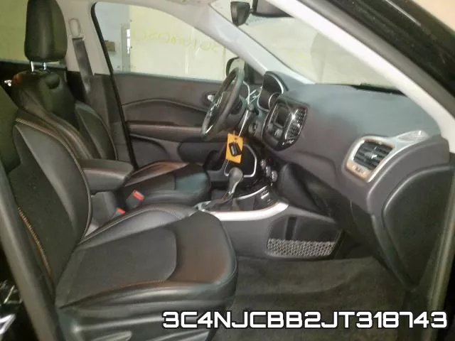 3C4NJCBB2JT318743 фото 6