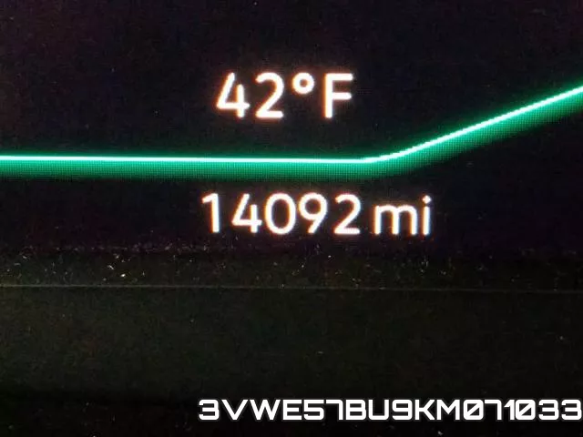 3VWE57BU9KM071033 фото 9