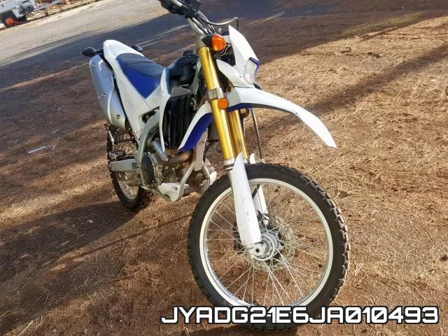 JYADG21E6JA010493 фото 3