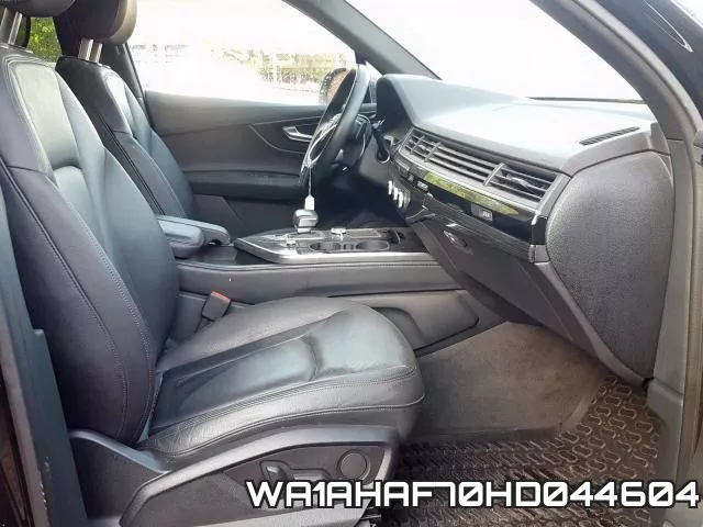 WA1AHAF70HD044604 фото 6