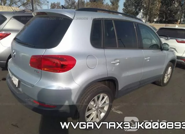 WVGAV7AX3JK000893 фото 5