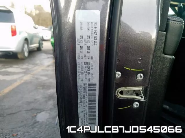 1C4PJLCB7JD545066 фото 2