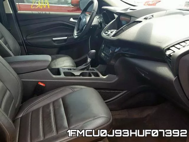 1FMCU0J93HUF07392 фото 6