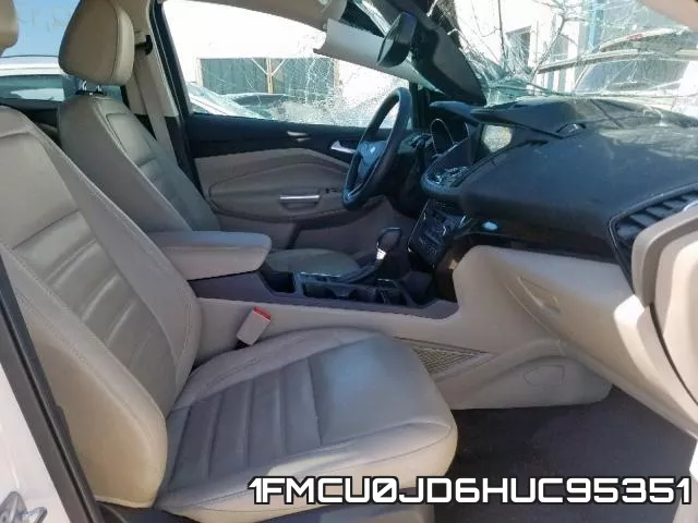 1FMCU0JD6HUC95351 фото 6