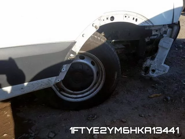 1FTYE2YM6HKA13441 фото 2