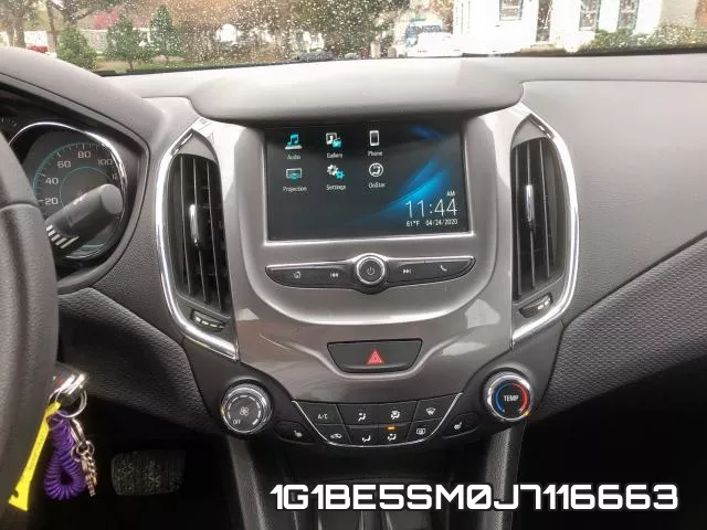 1G1BE5SM0J7116663 фото 10