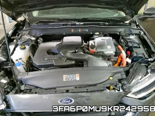 3FA6P0MU9KR242958 фото 8