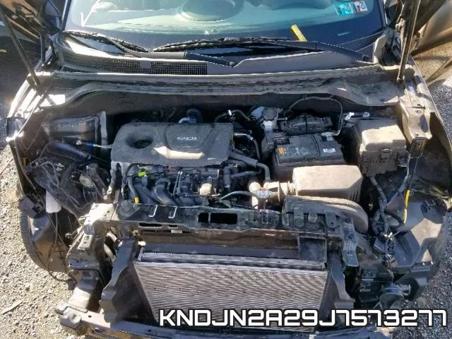 KNDJN2A29J7573277 фото 8