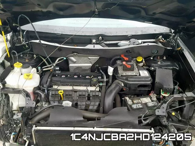 1C4NJCBA2HD124205 фото 8