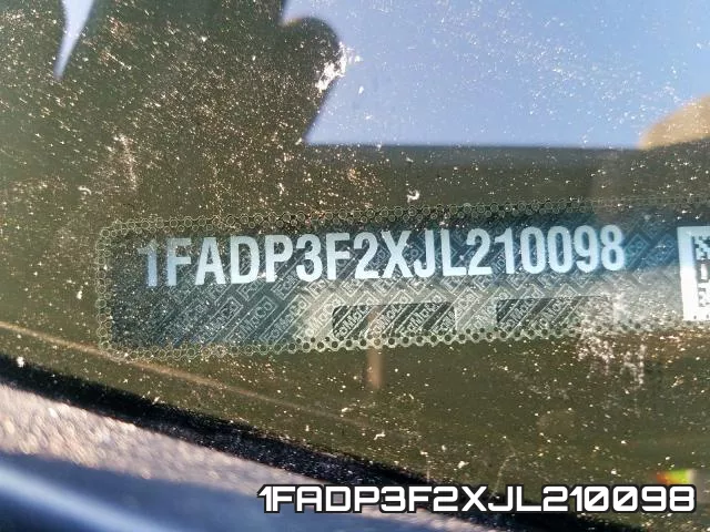 1FADP3F2XJL210098 фото 2