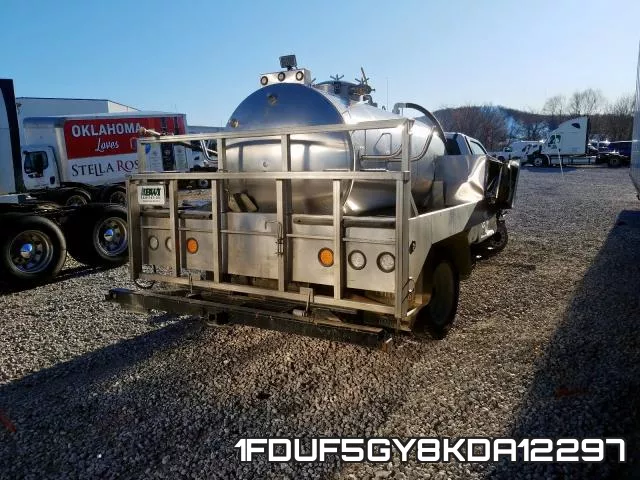 1FDUF5GY8KDA12297 фото 5