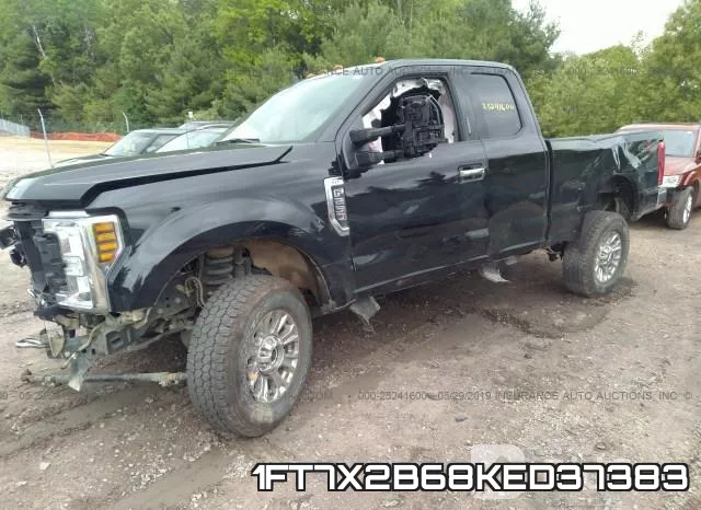 1FT7X2B68KED37383 фото 3