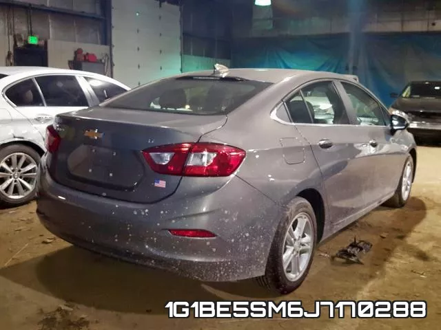 1G1BE5SM6J7170288 фото 5