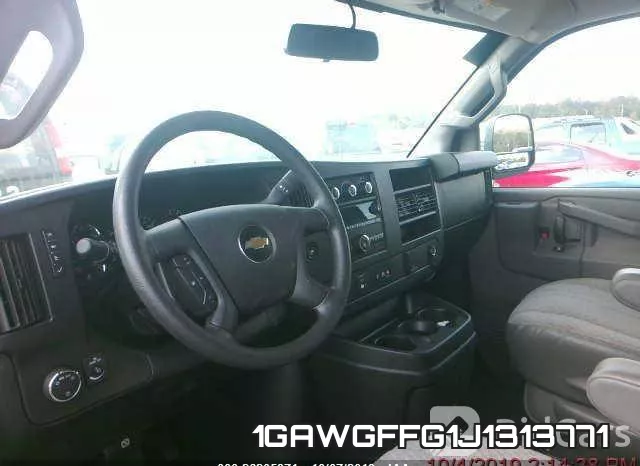 1GAWGFFG1J1313771 фото 7