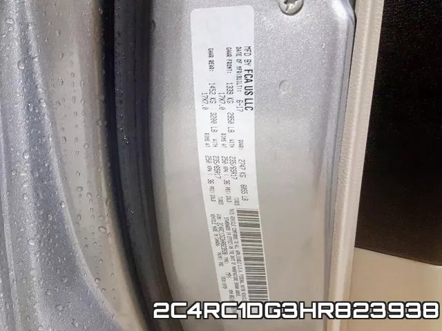 2C4RC1DG3HR823938 фото 2