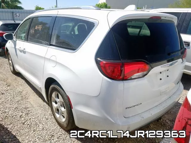 2C4RC1L74JR129363 фото 4