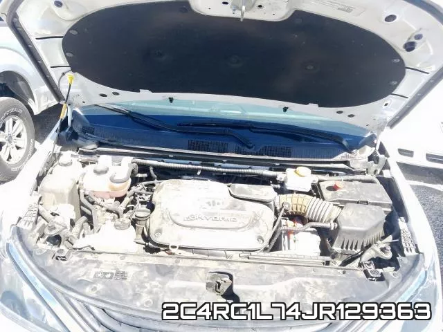 2C4RC1L74JR129363 фото 8