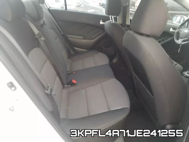 3KPFL4A71JE241255 фото 7