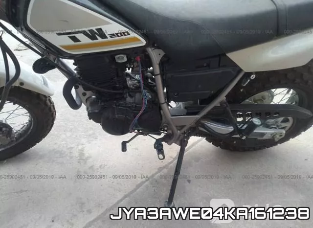 JYA3AWE04KA161238 фото 10