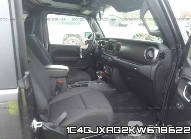 1C4GJXAG2KW678622 фото 6