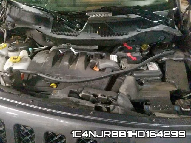 1C4NJRBB1HD164299 фото 8