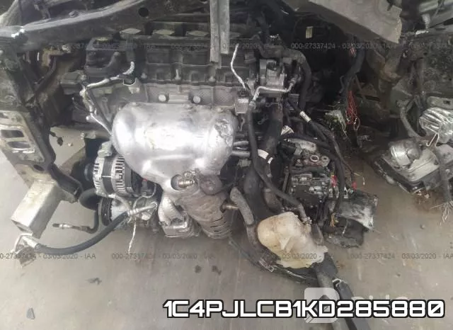 1C4PJLCB1KD285880 фото 2