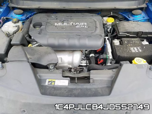 1C4PJLCB4JD552749 фото 8