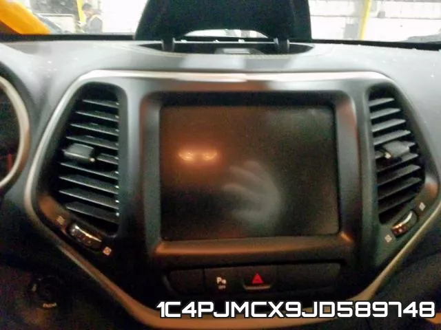 1C4PJMCX9JD589748 фото 10