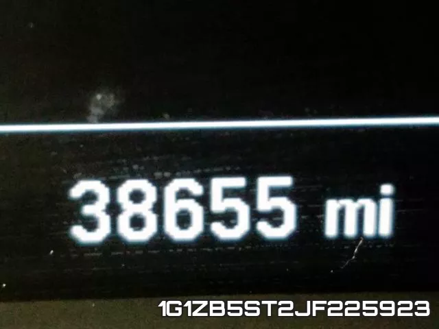 1G1ZB5ST2JF225923 фото 9