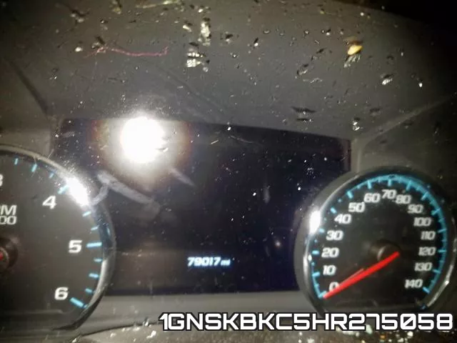 1GNSKBKC5HR275058 фото 9