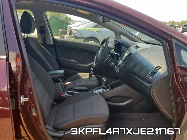 3KPFL4A7XJE211767 фото 6