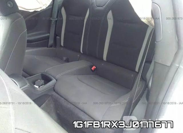 1G1FB1RX3J0177677 фото 9
