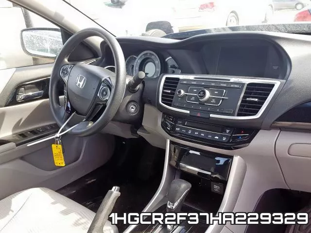 1HGCR2F37HA229329 фото 10