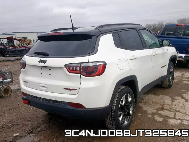 3C4NJDDB8JT325845 фото 5