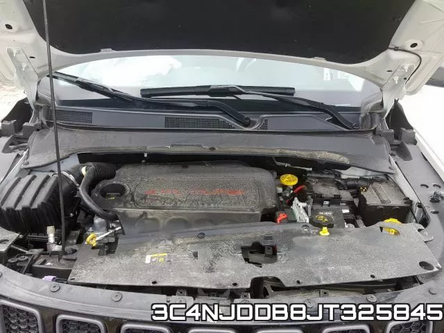 3C4NJDDB8JT325845 фото 8