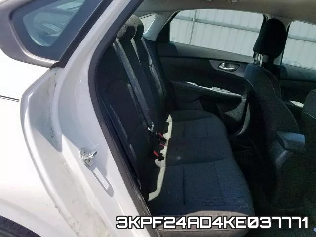 3KPF24AD4KE037771 фото 7
