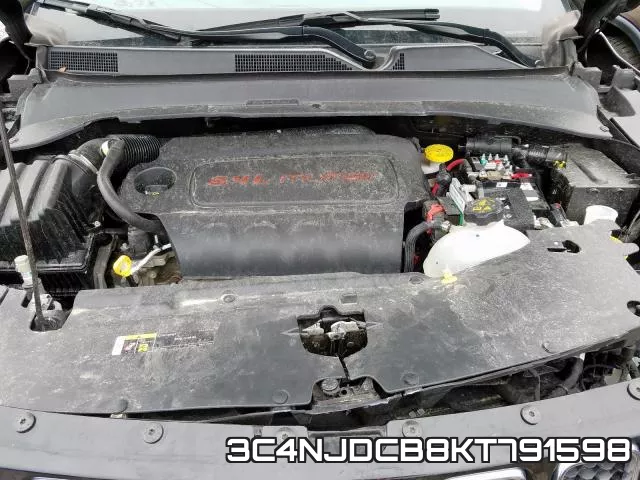 3C4NJDCB8KT791598 фото 8