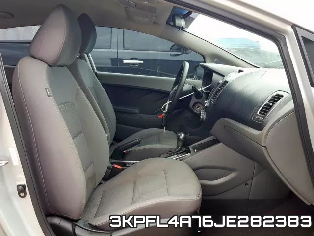 3KPFL4A76JE282383 фото 6